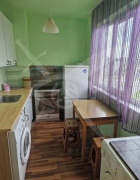 1 chambre Avtogara, Varna