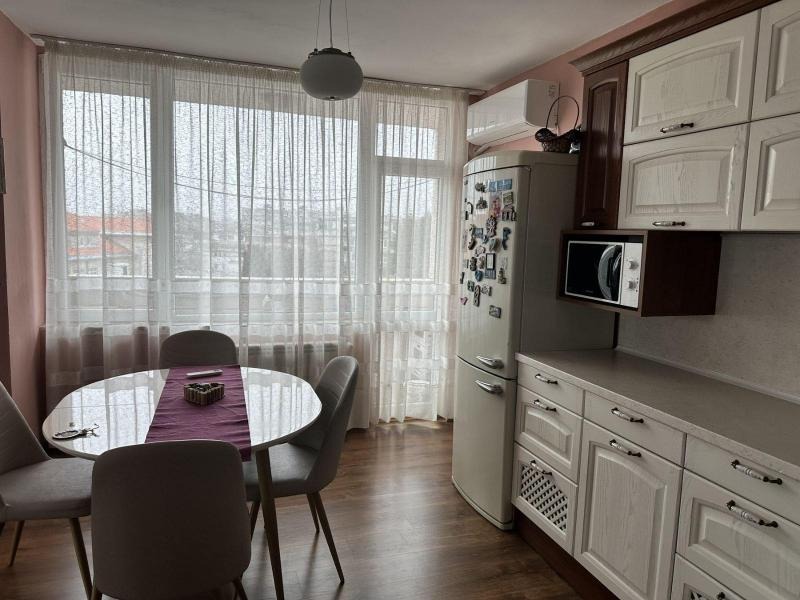 Дава под наем 2-СТАЕН, гр. Бургас, Център, снимка 4 - Апартаменти - 53472156