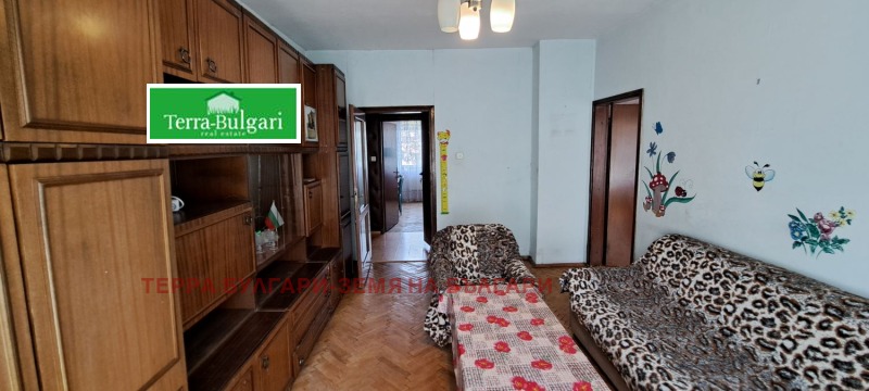 Дава под наем 3-СТАЕН, гр. Перник, Проучване, снимка 2 - Апартаменти - 52693689