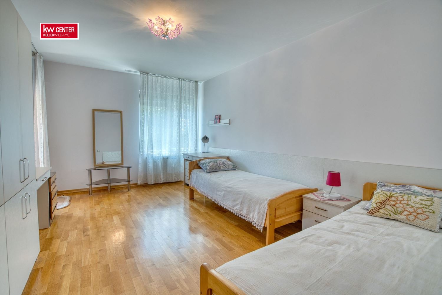 ���� ��� ���� 4-����� | Imot.bg � ����������� 9
