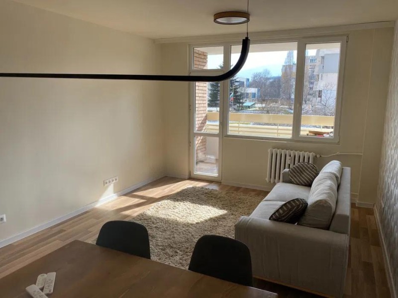 A louer  1 chambre Sofia , Zona B-5 , 90 m² | 44446687