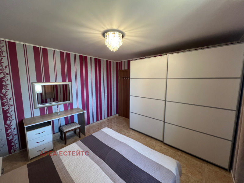 Дава под наем 3-СТАЕН, гр. Бургас, Сарафово, снимка 4 - Апартаменти - 52227175