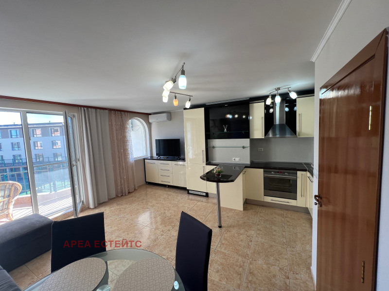 Дава под наем 3-СТАЕН, гр. Бургас, Сарафово, снимка 2 - Апартаменти - 52227175