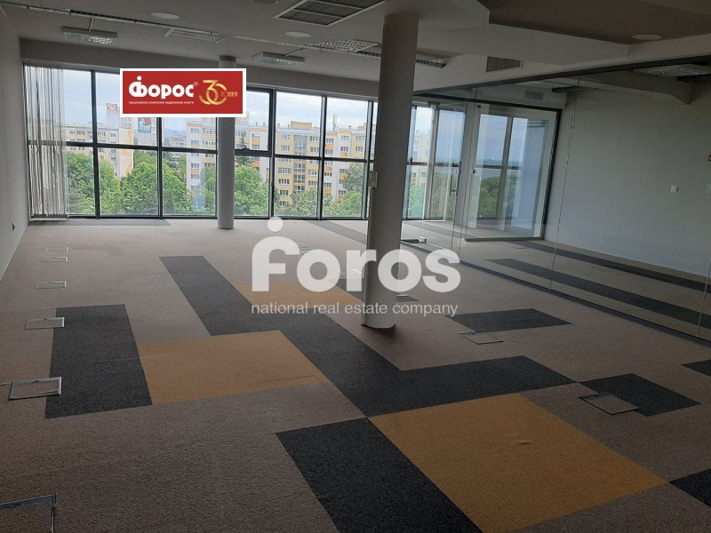 K pronájmu  Kancelář Burgas , Izgrev , 101 m2 | 27444944