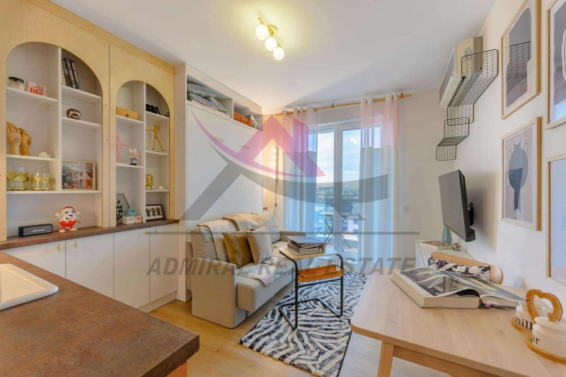 K pronájmu  Studio Varna , Cveten kvartal , 35 m2 | 57967367 - obraz [2]