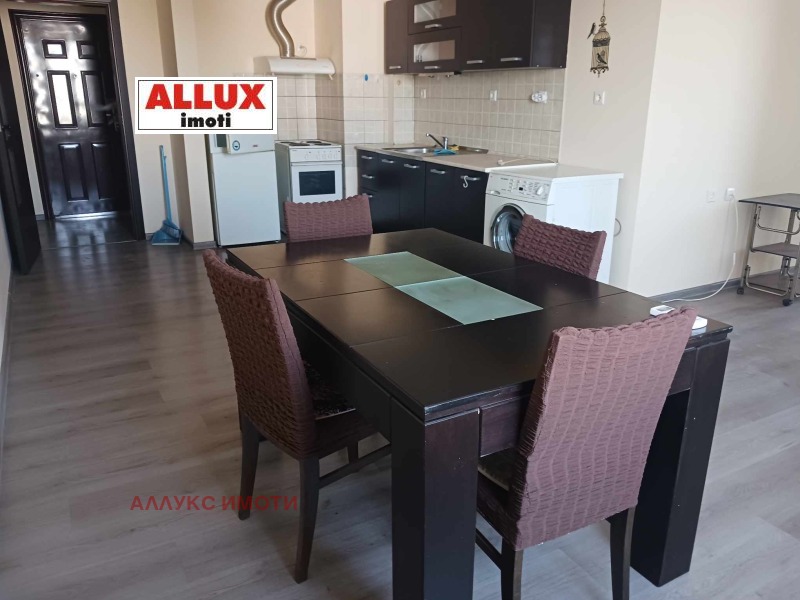 Kiralık  2 yatak odası Ruse , Şirok centar , 90 metrekare | 21673010