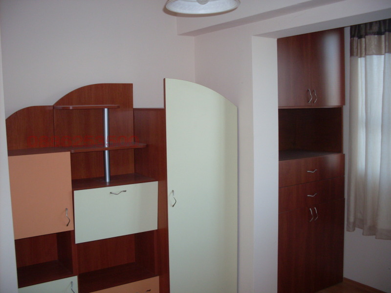 Дава под наем  3-стаен град Варна , Базар Левски , 70 кв.м | 98141922 - изображение [7]