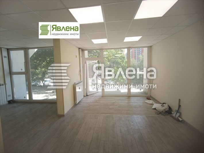 Do wynajęcia  Sklep Sofia , Zona B-5 , 136 mkw | 20388710 - obraz [4]