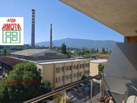 ���� ��� ���� 3-����� | Imot.bg � ����� ������ 8
