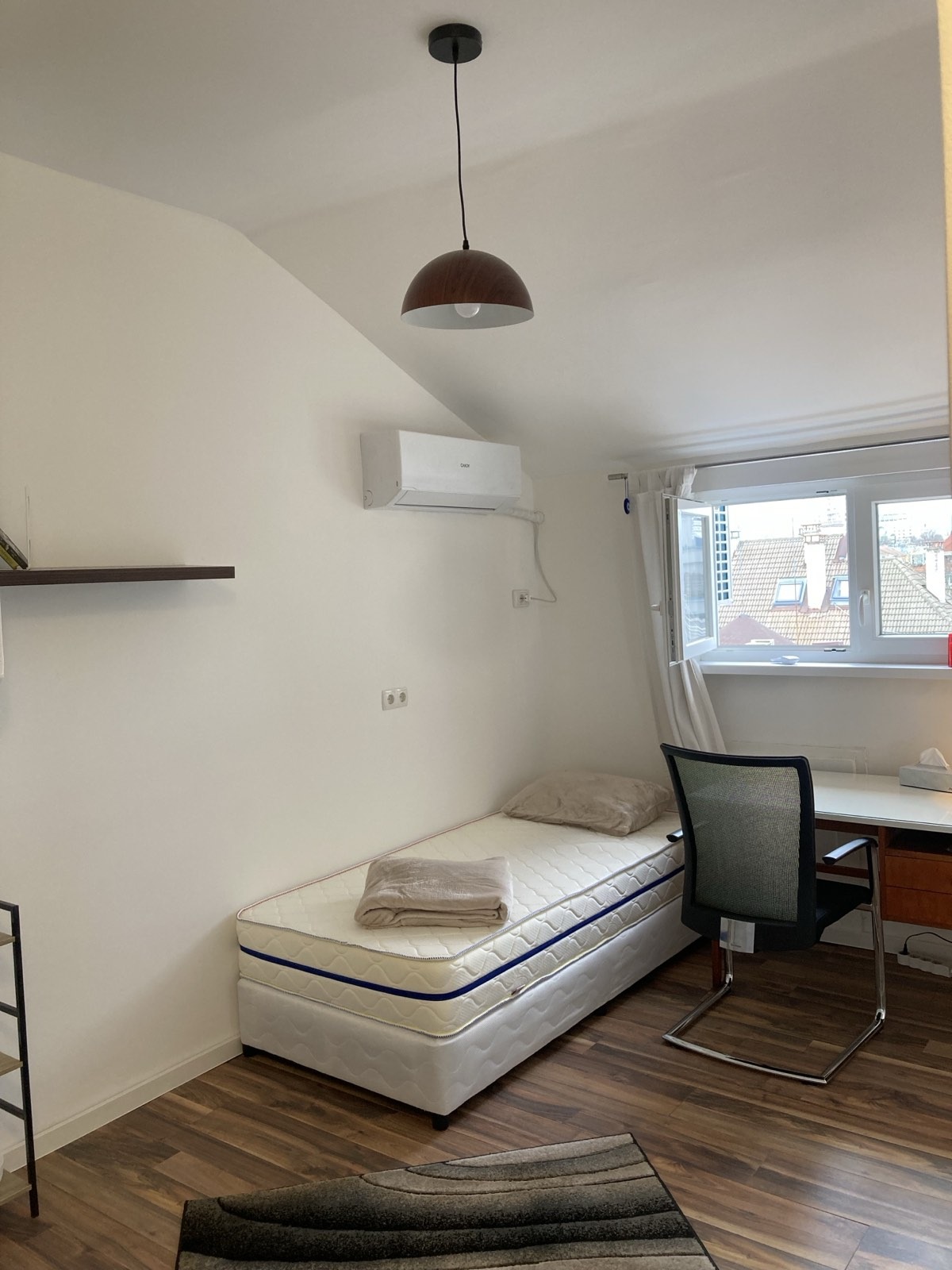 Дава под наем 1-СТАЕН, гр. София, Лозенец, снимка 2 - Апартаменти - 54105360