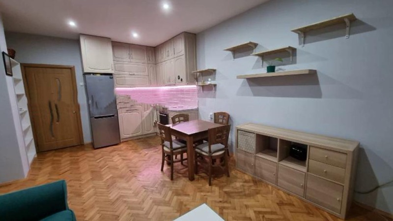 K pronájmu  1 ložnice Sofia , Zona B-18 , 55 m2 | 93596557 - obraz [3]