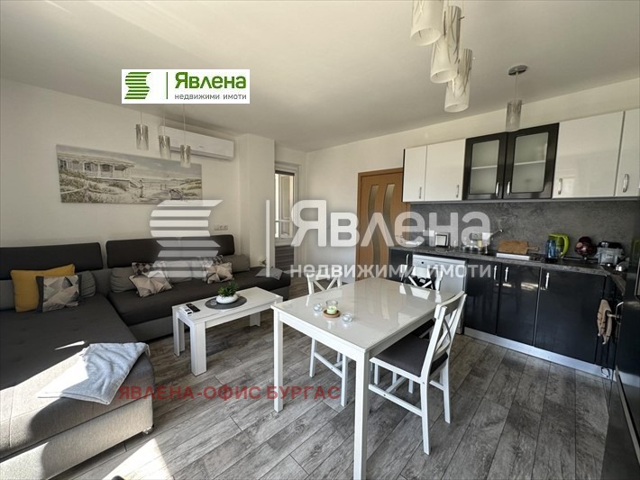Дава под нем  2-стаен, град Бургас, Сарафово •  613 € • ID 58472175 — holmes.bg - [1] 