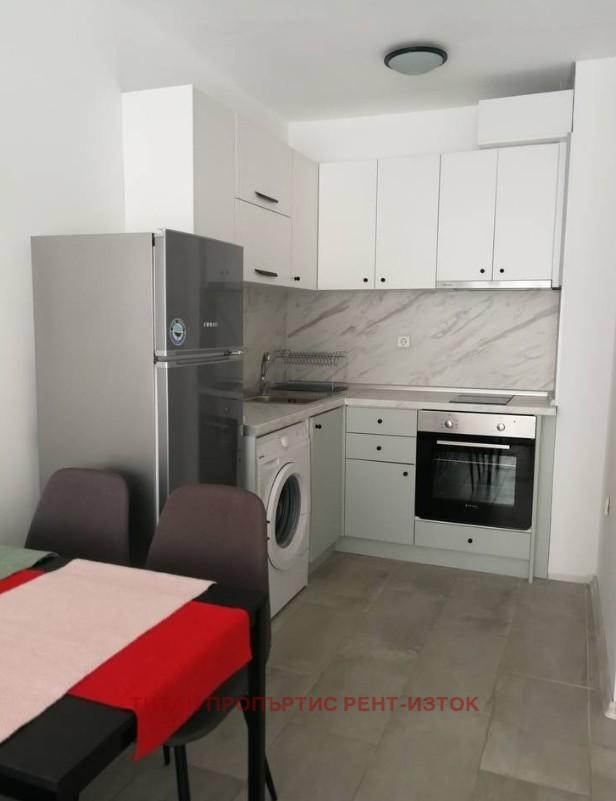 Дава под наем 2-СТАЕН, гр. Бургас, Сарафово, снимка 3 - Апартаменти - 52706109