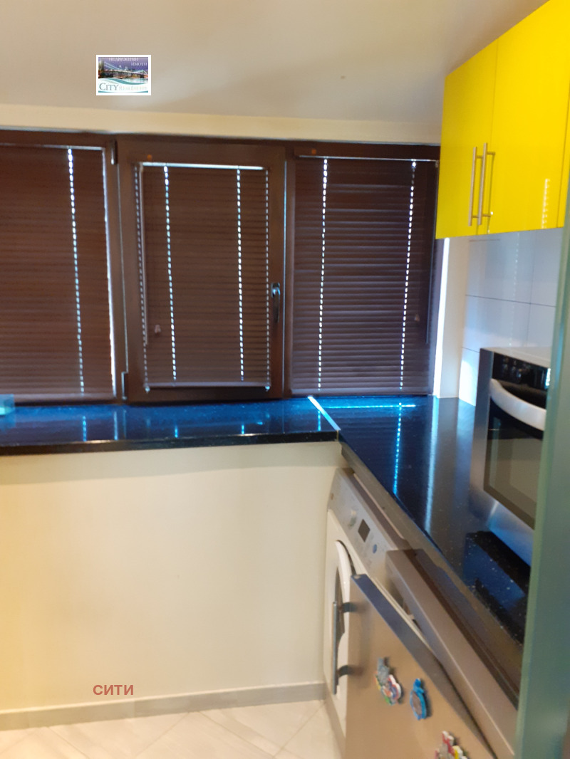 Дава под наем 2-СТАЕН, гр. Пловдив, Кючук Париж, снимка 14 - Апартаменти - 52845095