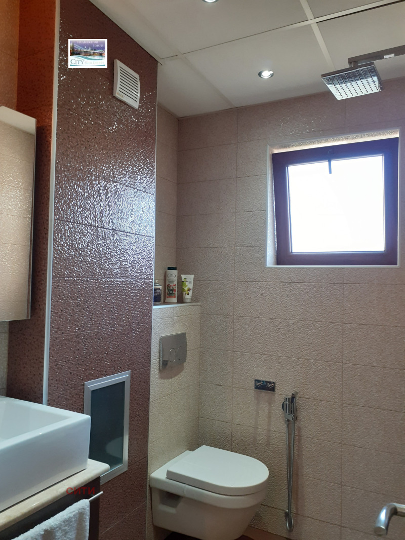 Дава под наем 2-СТАЕН, гр. Пловдив, Кючук Париж, снимка 15 - Апартаменти - 52845095