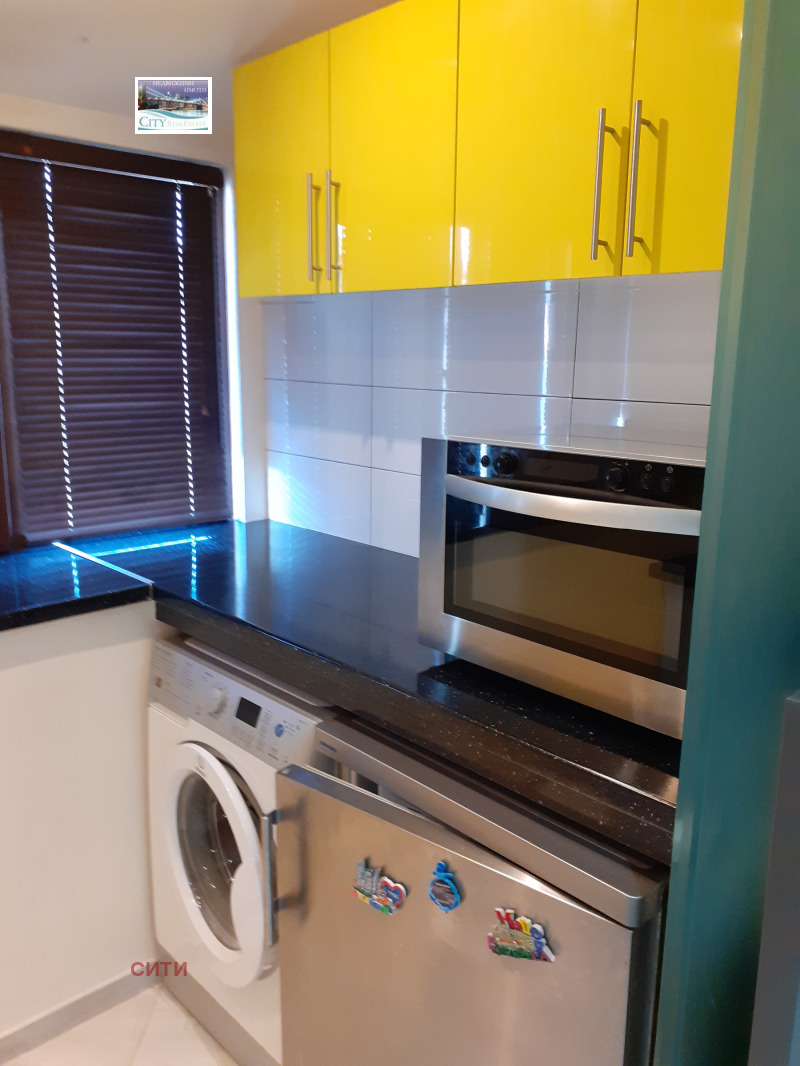 Дава под наем 2-СТАЕН, гр. Пловдив, Кючук Париж, снимка 13 - Апартаменти - 52845095