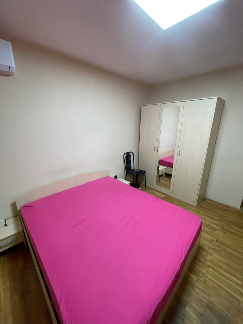 Дава под наем 4-СТАЕН, гр. София, Лозенец, снимка 4 - Апартаменти - 53467750