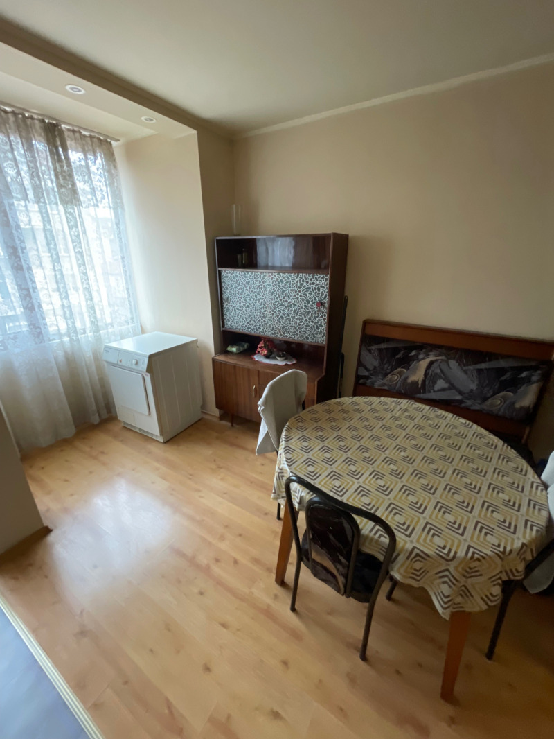 Дава под наем 4-СТАЕН, гр. София, Лозенец, снимка 2 - Апартаменти - 53467750