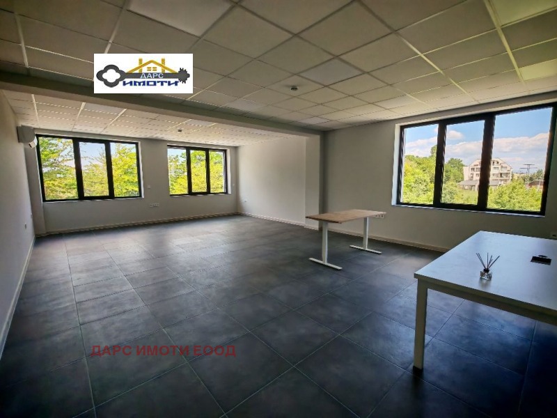 K pronájmu  Kancelář Plovdiv , Belomorski , 300 m2 | 77463203 - obraz [4]