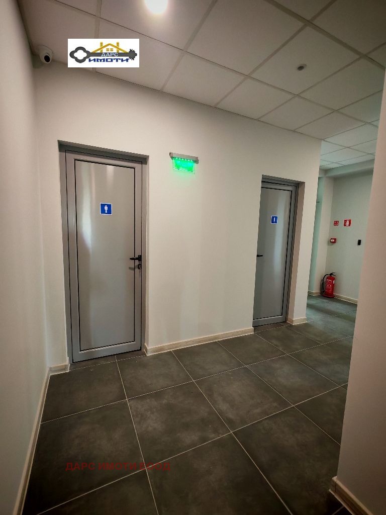 K pronájmu  Kancelář Plovdiv , Belomorski , 300 m2 | 77463203 - obraz [2]