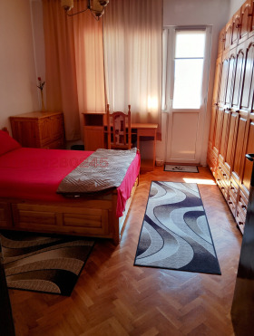    3- | Imot.bg    8