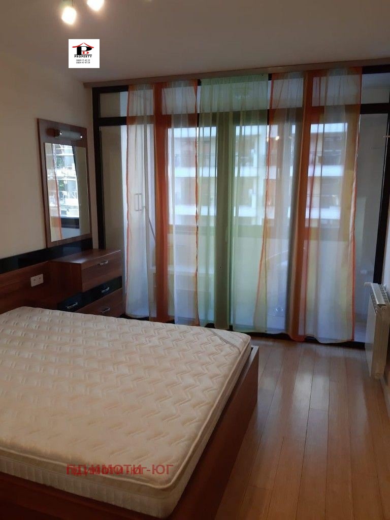 Дава под наем 3-СТАЕН, гр. София, Център, снимка 3 - Апартаменти - 56211637
