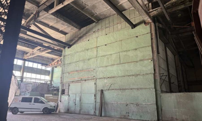 A louer  Stockage Varna , Zapadna promichlena zona , 432 m² | 23741358 - image [4]