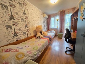 ���� ��� ���� 3-����� | Imot.bg � ����� ������ 5