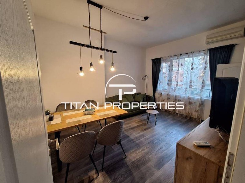 K pronájmu  2 ložnice Varna , Centar , 105 m2 | 32388929 - obraz [2]