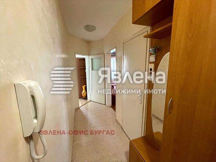 Дава под наем 2-СТАЕН, гр. Бургас, Лазур, снимка 12 - Апартаменти - 55437241