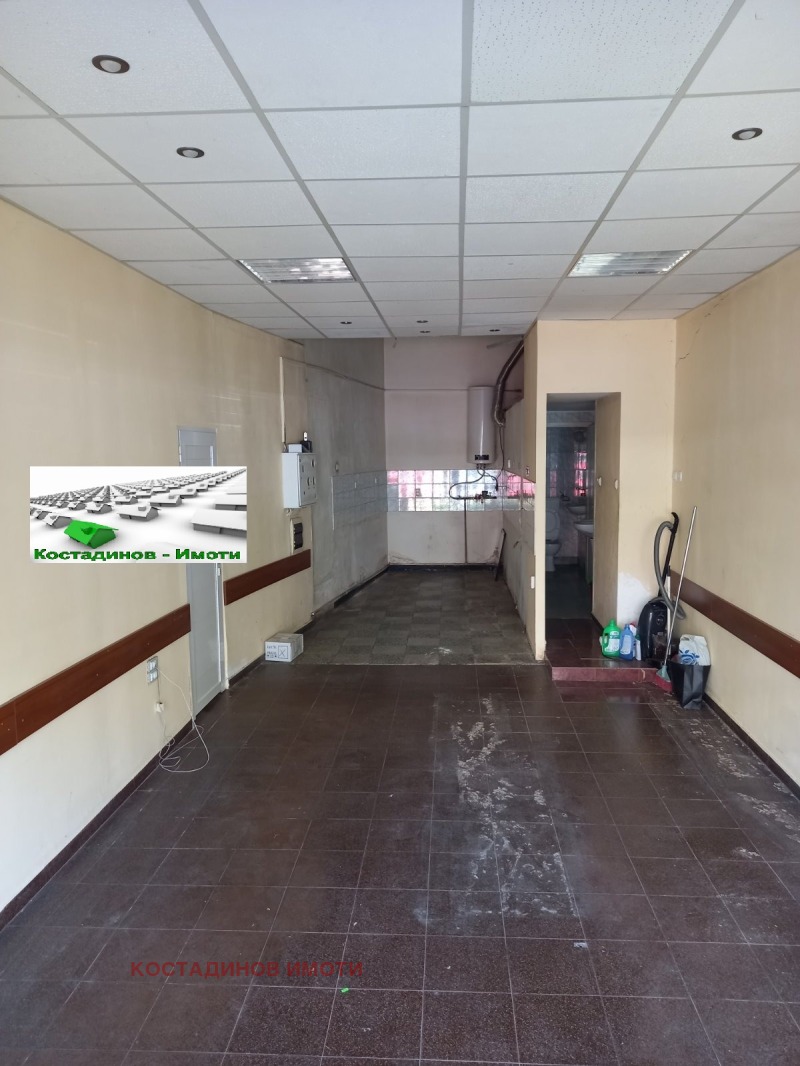 En renta  Comercio Plovdiv , Karshiyaka , 40 metros cuadrados | 45912710