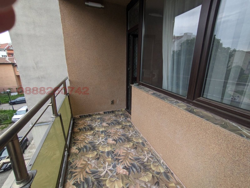 Дава под наем 3-СТАЕН, гр. София, Център, снимка 4 - Апартаменти - 52917516