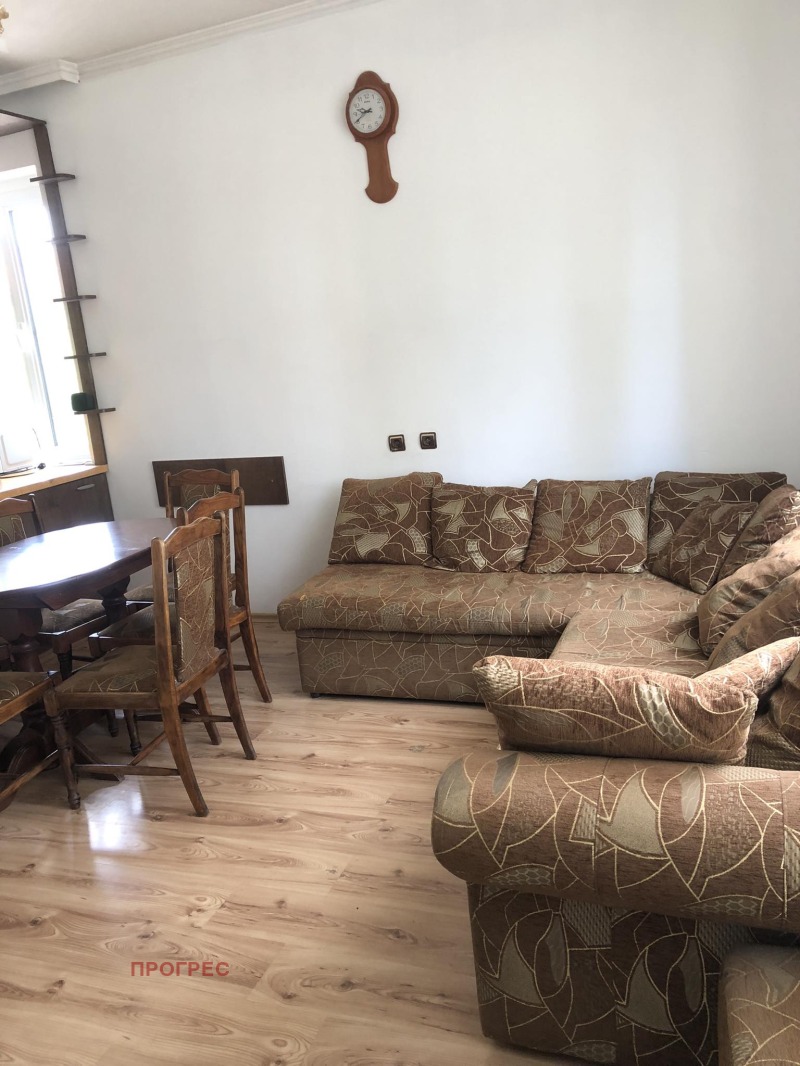 Zu vermieten  2 Schlafzimmer Plowdiw , Karschijaka , 96 qm | 40329579 - Bild [6]