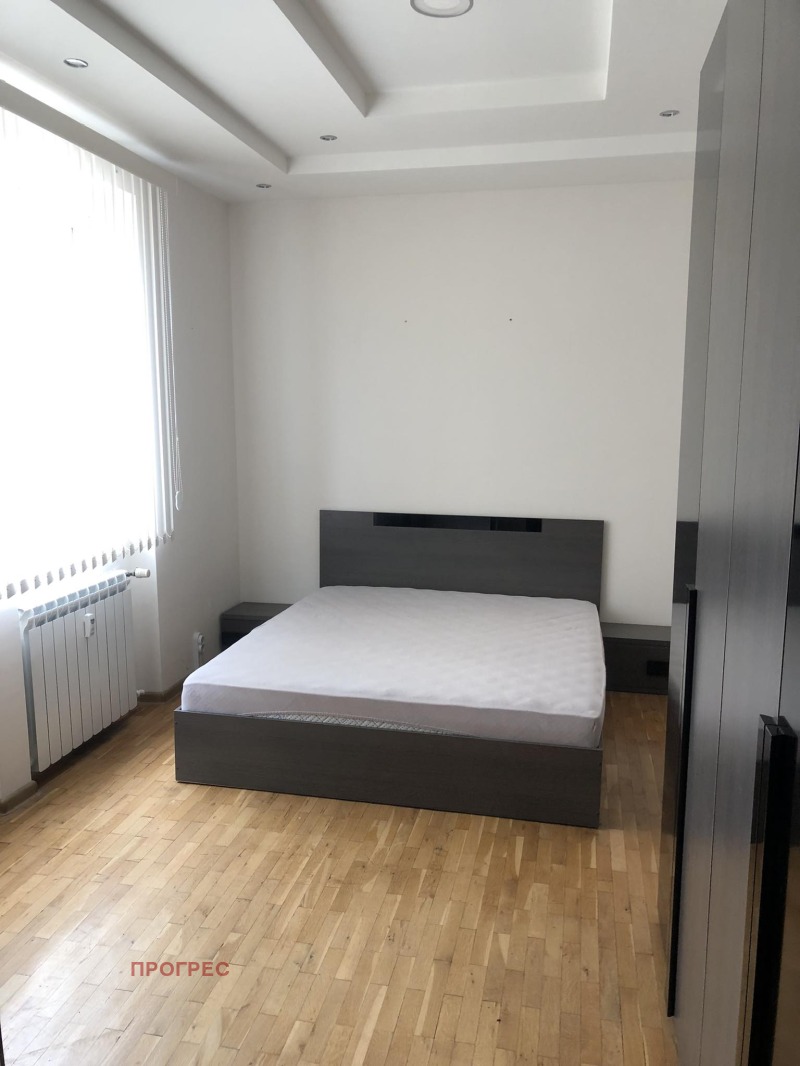 Zu vermieten  2 Schlafzimmer Plowdiw , Karschijaka , 96 qm | 40329579 - Bild [7]