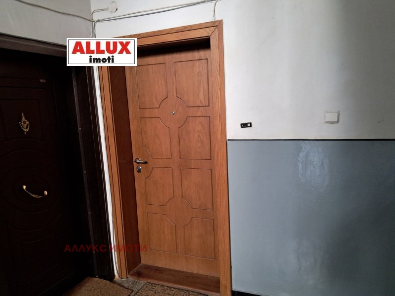 Дава под наем 2-СТАЕН, гр. Русе, Център, снимка 11 - Апартаменти - 52475243