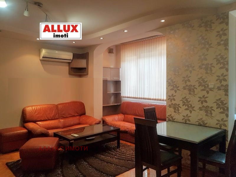 Do wynajęcia  2 sypialnie Ruse , Centar , 80 mkw | 85031597