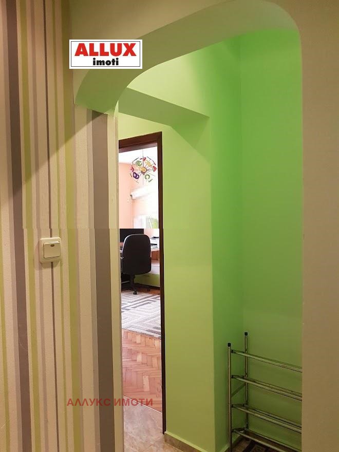 Do wynajęcia  2 sypialnie Ruse , Centar , 80 mkw | 85031597 - obraz [14]