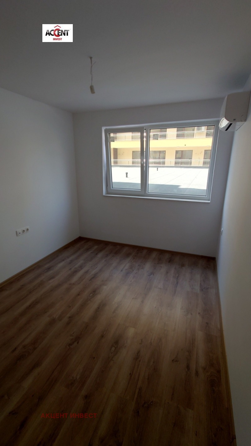 Дава под нем  Офис, град Варна, Победа •  341 EUR • ID 79082899 — holmes.bg - [1] 