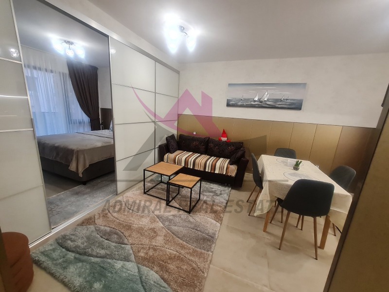 Te huur  Studio Varna , Tsentar , 45 m² | 35727698