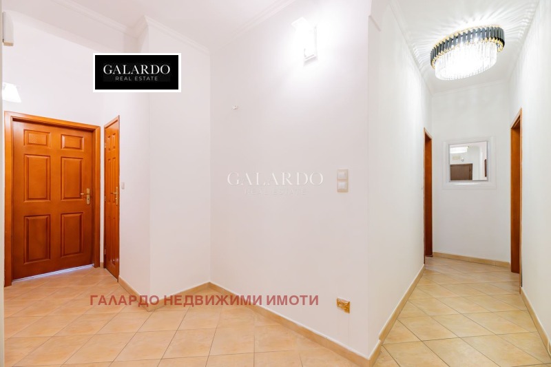 Vuokrattavana  2 makuuhuonetta Sofia , Tsentar , 95 neliömetriä | 91929194 - kuva [17]