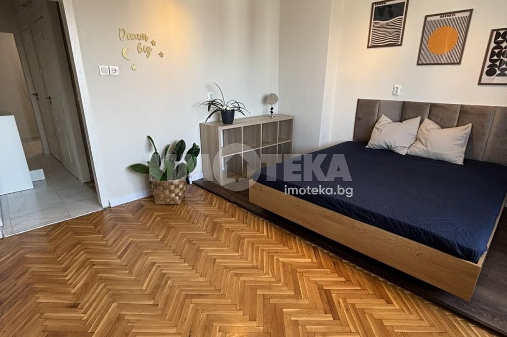 Дава под наем 3-СТАЕН, гр. София, Център, снимка 3 - Апартаменти - 56083690
