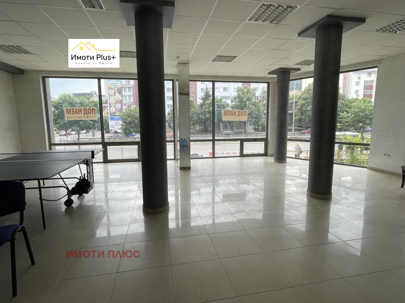 Дава под Наем ОФИС в град Шумен, Математическа гимназия - 152 кв.м / 843.63 € » 1 650 лв., ИМОТИ ПЛЮС