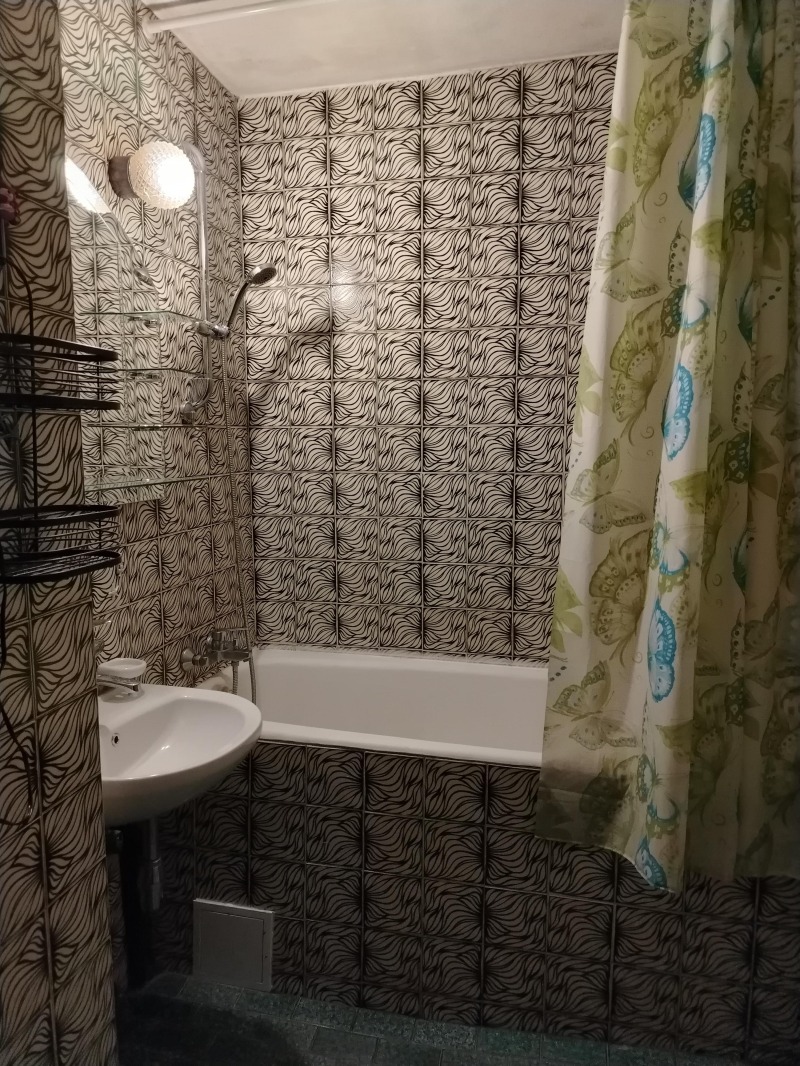 Da affittare  1 camera da letto Sofia , Hadgi Dimitar , 55 mq | 70812012 - Immagine [9]