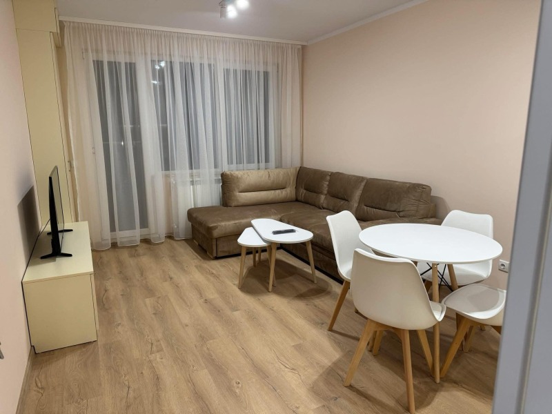 Vuokrattavana  1 makuuhuone Sofia , Malinova dolina , 65 neliömetriä | 70772813