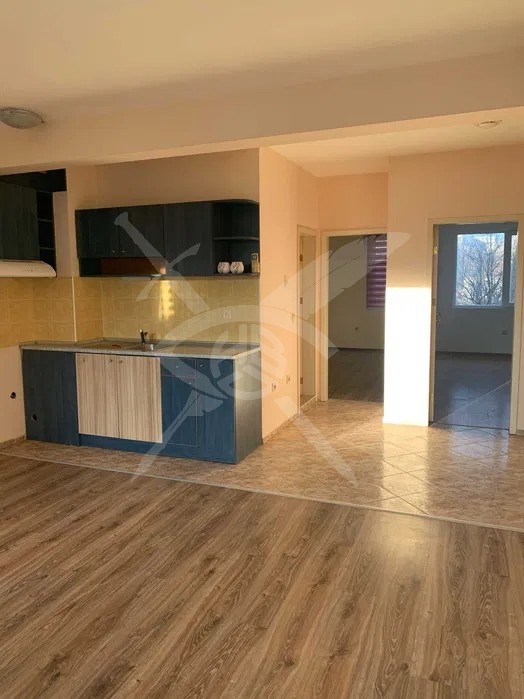 Te huur  2 slaapkamers Varna , Kolchozen pazar , 70 m² | 55973051