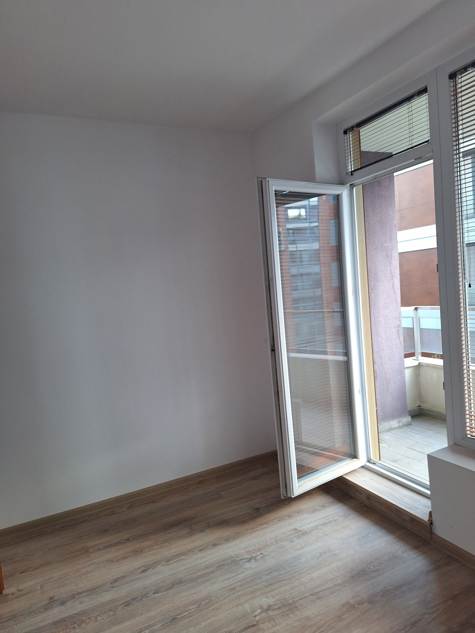 ���� ��� ���� 3-����� | Imot.bg � ����������� 8