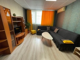 1 quarto Gagarin, Plovdiv 2