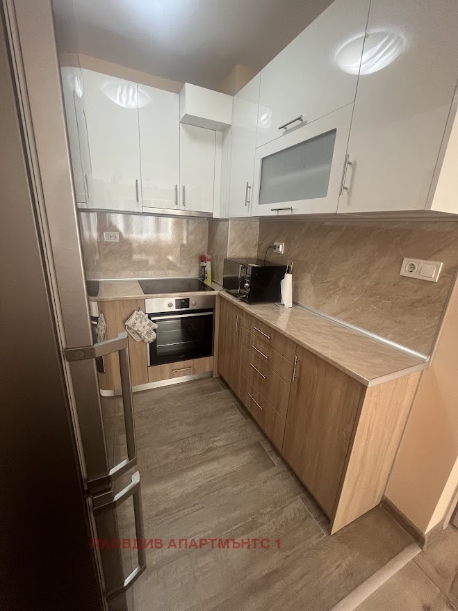 Дава под наем 2-СТАЕН, гр. Пловдив, Младежки Хълм, снимка 6 - Апартаменти - 54360808