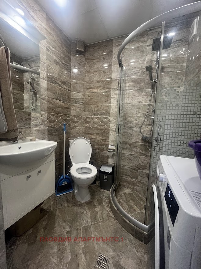 Дава под наем 2-СТАЕН, гр. Пловдив, Младежки Хълм, снимка 12 - Апартаменти - 54360808