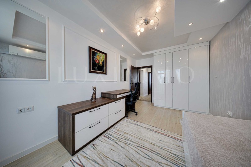 Kiadó  2 hálószobás Sofia , Zona B-5-3 , 108 négyzetméter | 40549910 - kép [16]